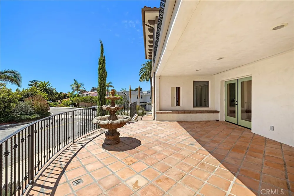 1699 Calle De Los Alamos San Clemente, CA 92672