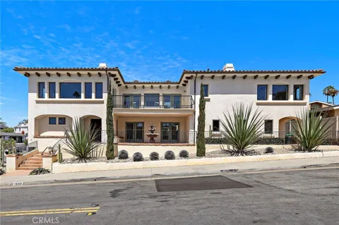 1699 Calle De Los Alamos