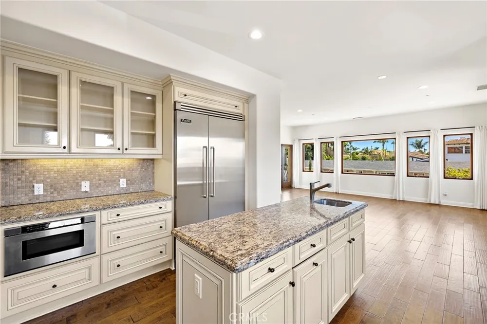 1699 Calle De Los Alamos San Clemente, CA 92672