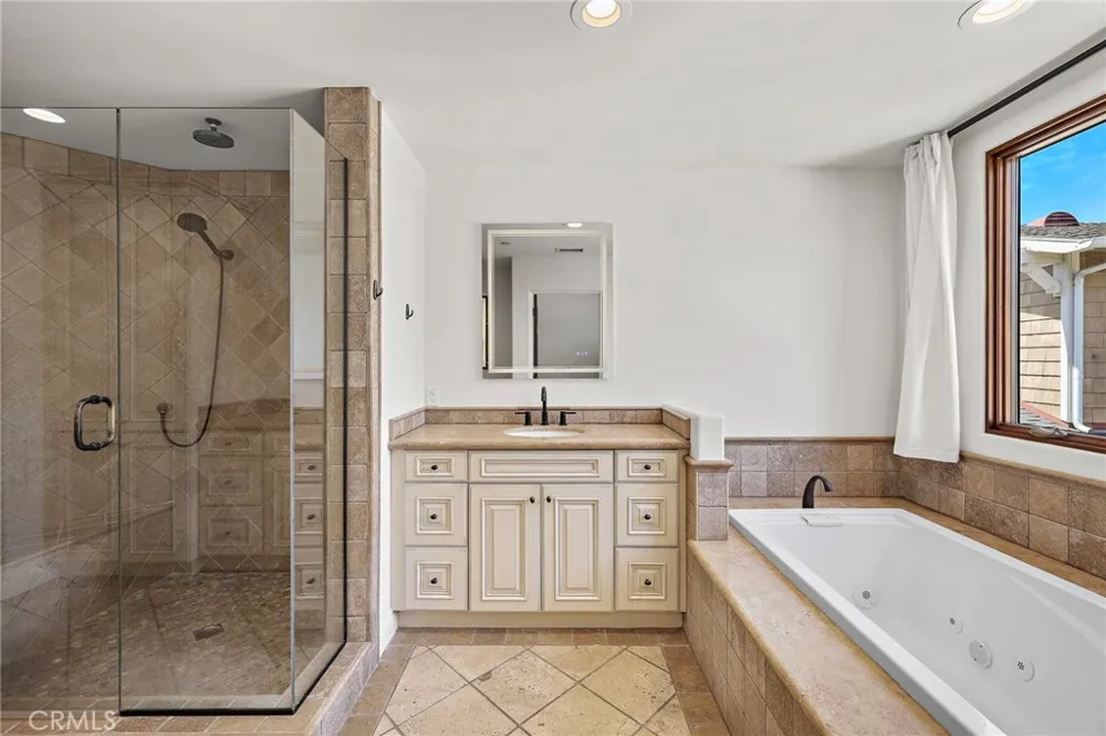 1699 Calle De Los Alamos San Clemente, CA 92672