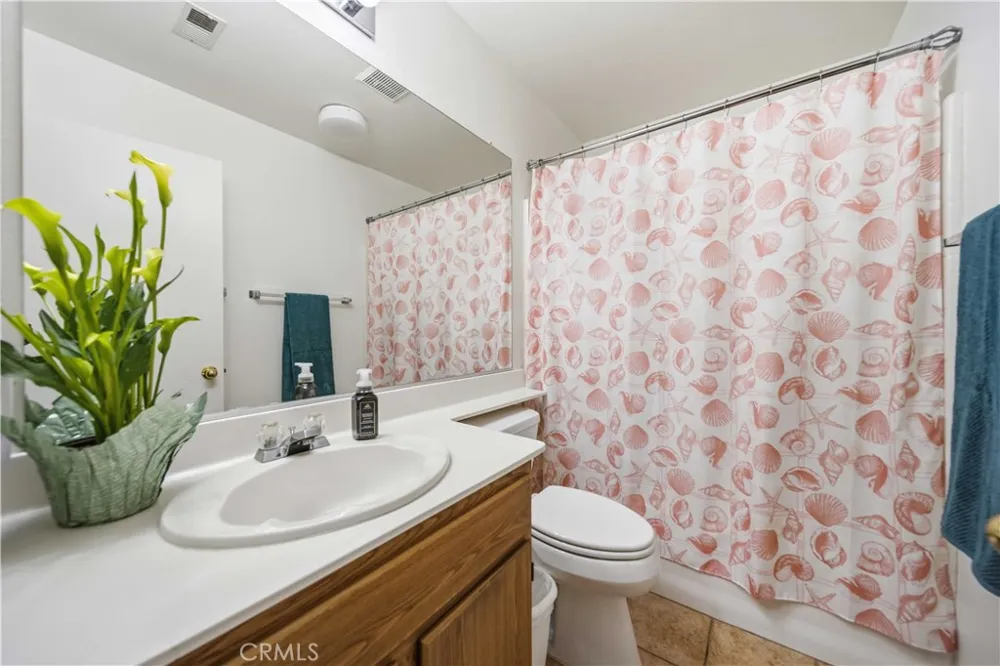 3649 Garnet Rosamond, CA 93560