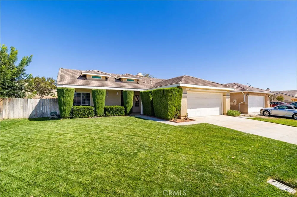 3649 Garnet Rosamond, CA 93560