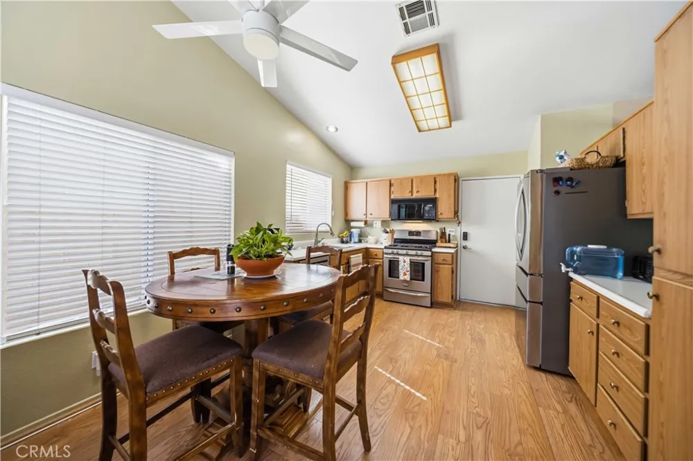 3649 Garnet Rosamond, CA 93560