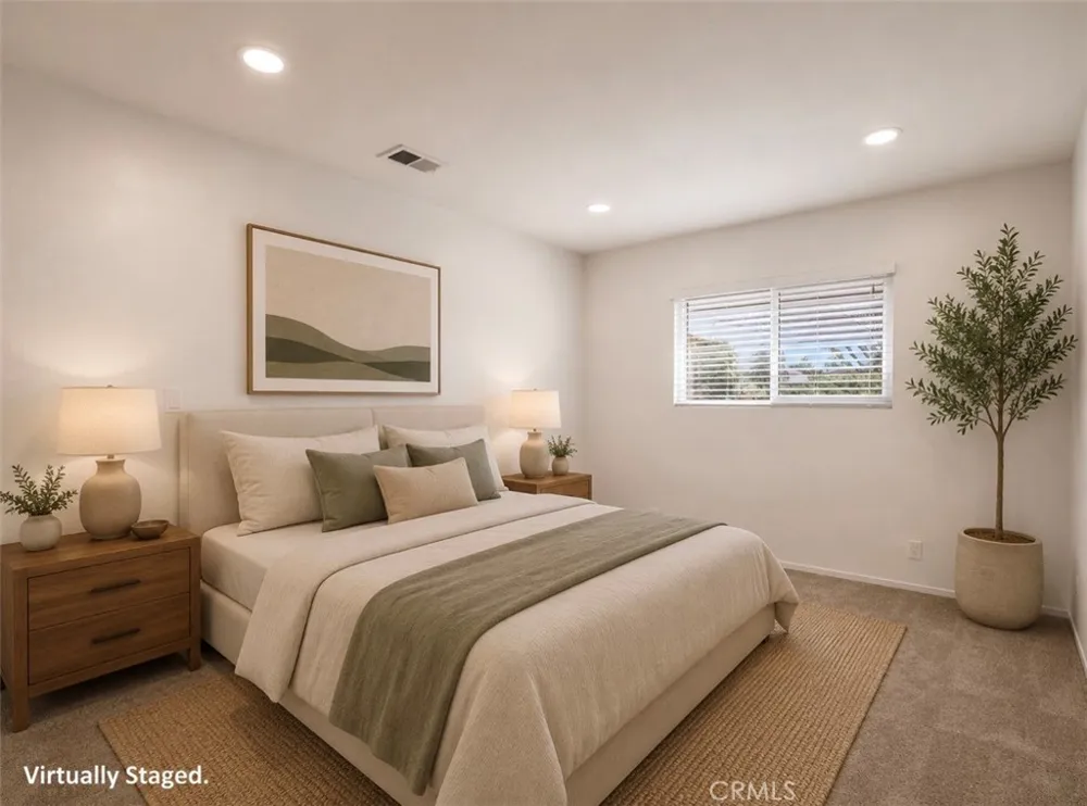 11925 Truro Avenue Hawthorne, CA 90250