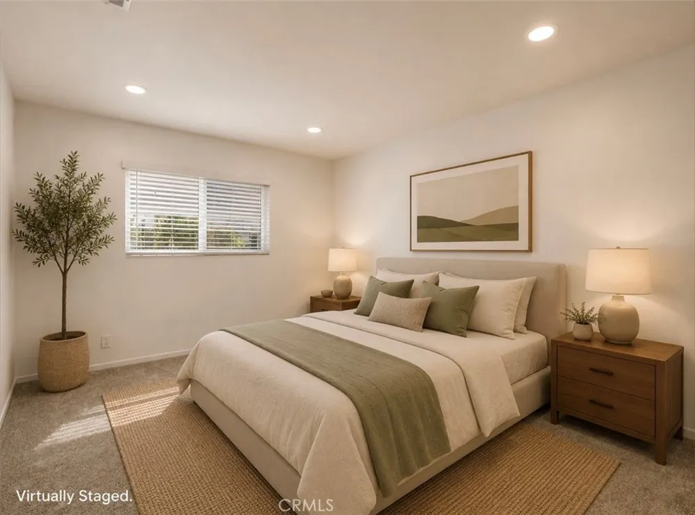 11925 Truro Avenue Hawthorne, CA 90250