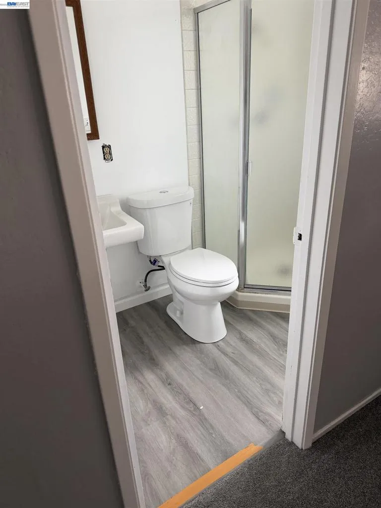 1193 Fallen Leaf Dr Milpitas, CA 95035