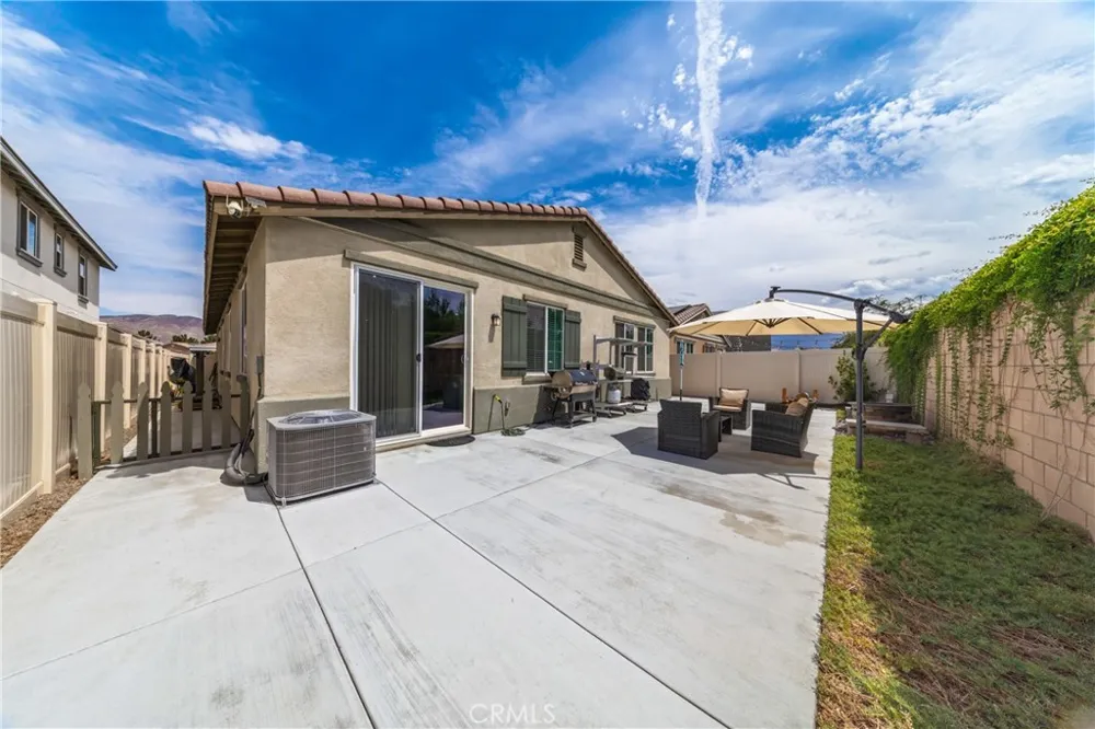 1753 Plume Lane San Jacinto, CA 92583