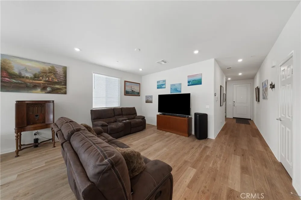 1753 Plume Lane San Jacinto, CA 92583