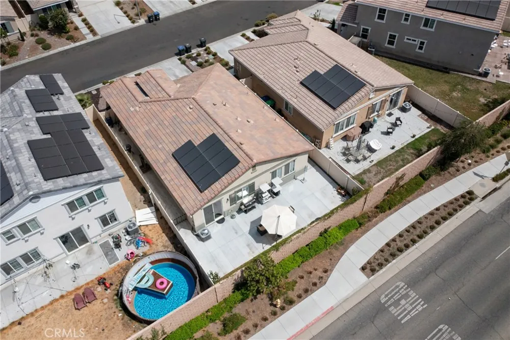 1753 Plume Lane San Jacinto, CA 92583