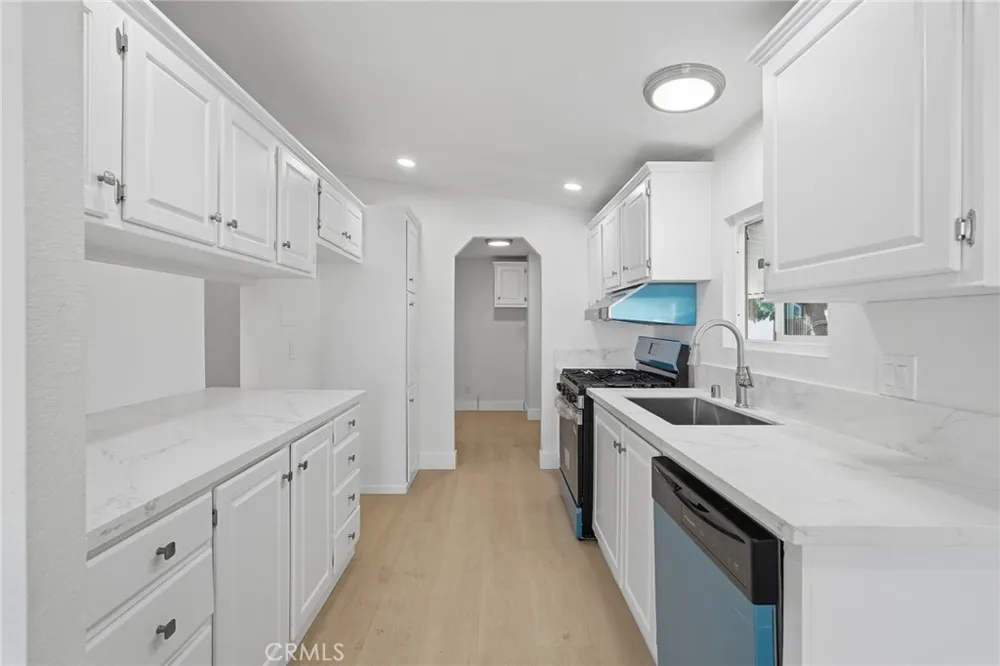 3530 Damien #141 La Verne, CA 91750