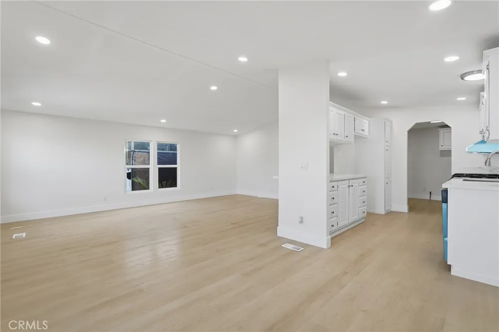3530 Damien #141 La Verne, CA 91750