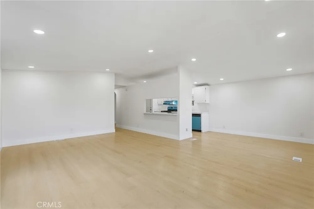3530 Damien #141 La Verne, CA 91750