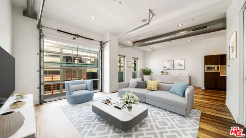212 Marine Street #305 Santa Monica, CA 90405