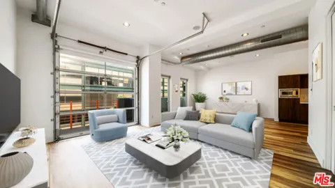 212 Marine Street #305