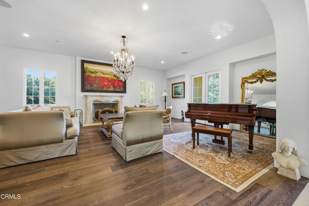 27417 Park Vista Road Agoura Hills, CA 91301