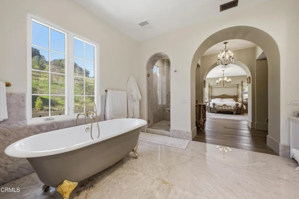 27417 Park Vista Road Agoura Hills, CA 91301