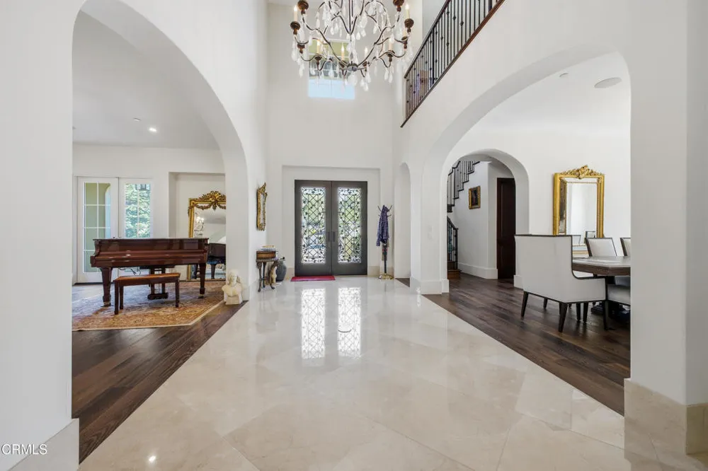 27417 Park Vista Road Agoura Hills, CA 91301
