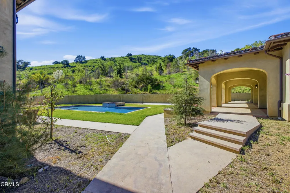 27417 Park Vista Road Agoura Hills, CA 91301
