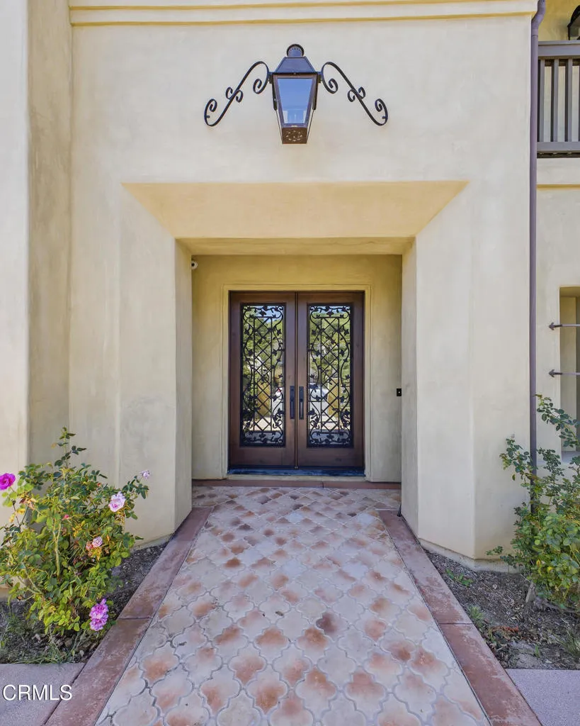 27417 Park Vista Road Agoura Hills, CA 91301