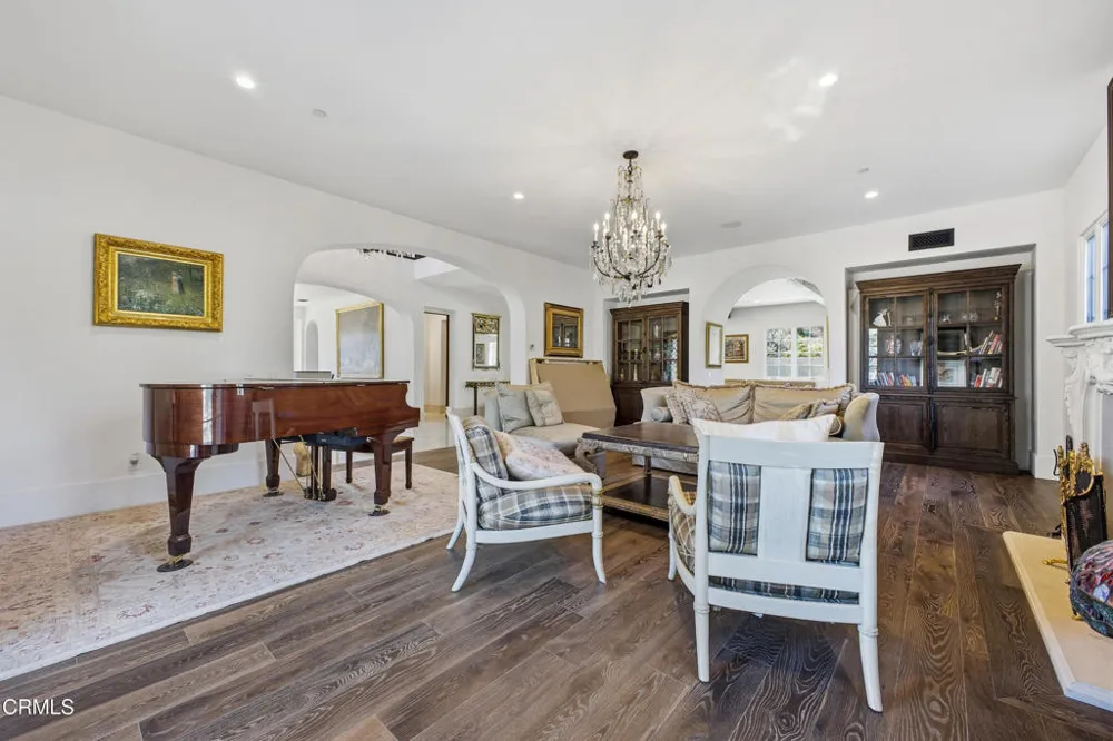 27417 Park Vista Road Agoura Hills, CA 91301