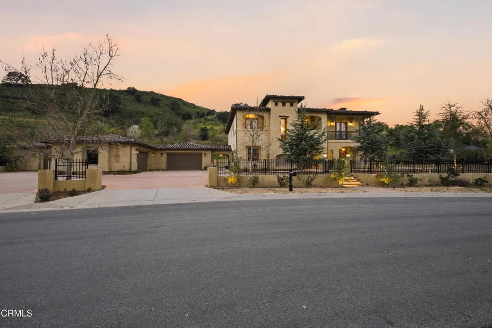 27417 Park Vista Road Agoura Hills, CA 91301