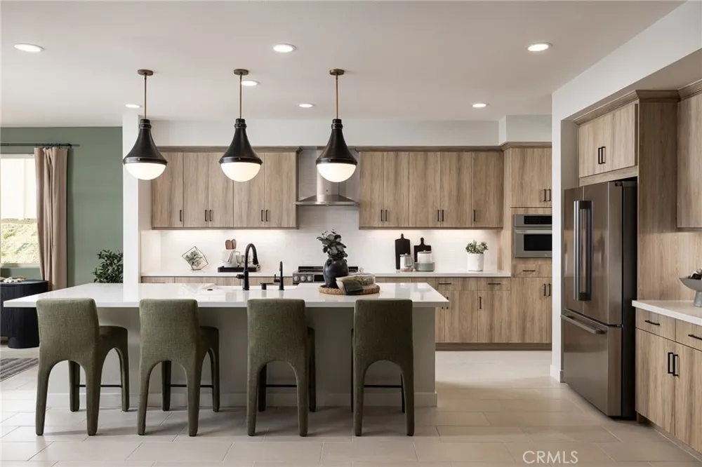 39273 Saddle Drive Palmdale, CA 93551