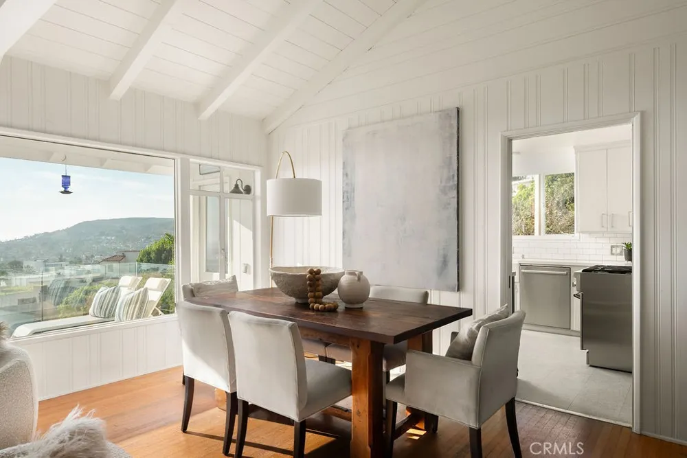 933 Coast View Laguna Beach, CA 92651