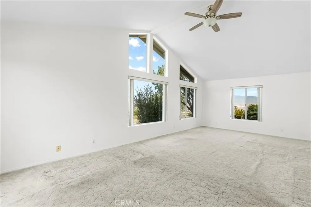 7350 Live Oak Riverside, CA 92509
