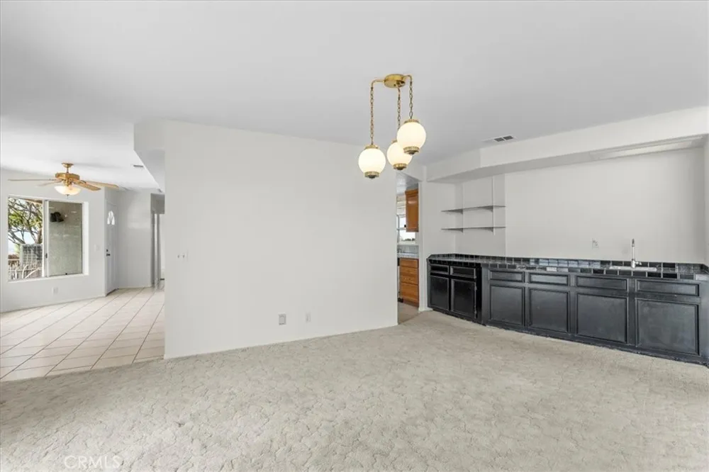 7350 Live Oak Riverside, CA 92509