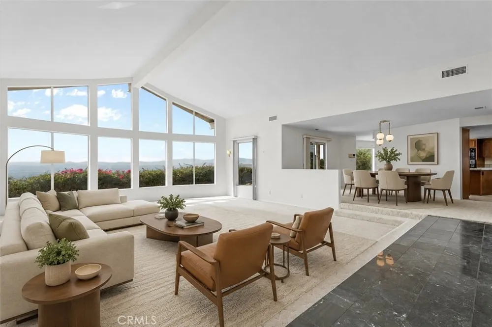7350 Live Oak Riverside, CA 92509