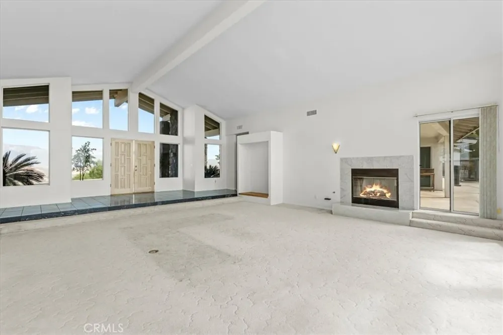 7350 Live Oak Riverside, CA 92509