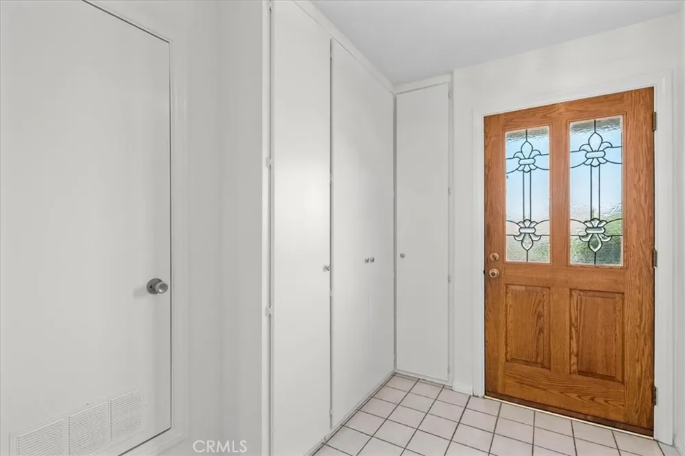 7350 Live Oak Riverside, CA 92509
