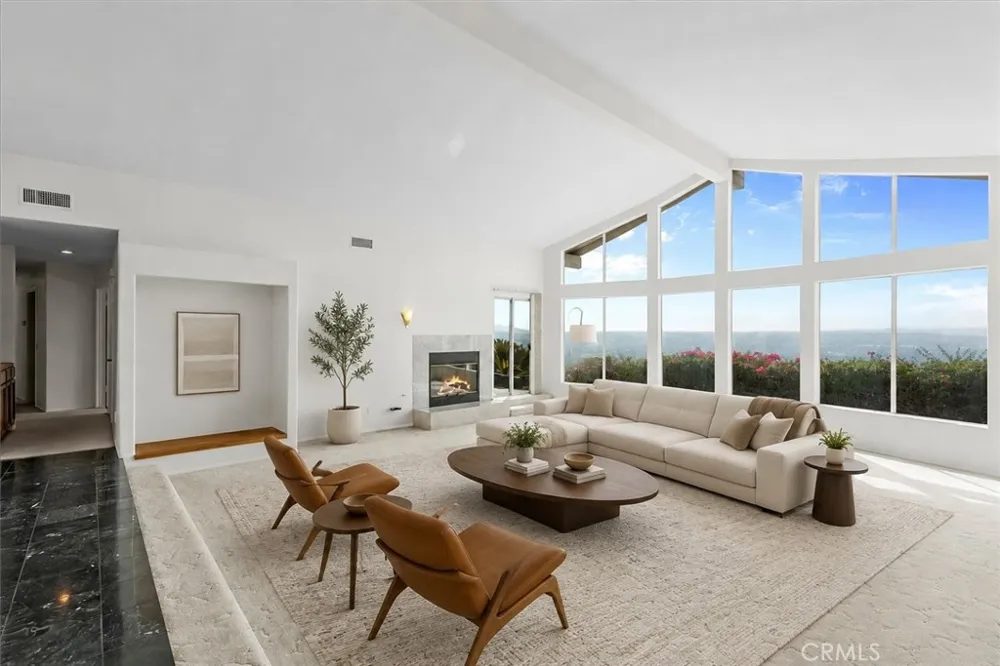 7350 Live Oak Riverside, CA 92509