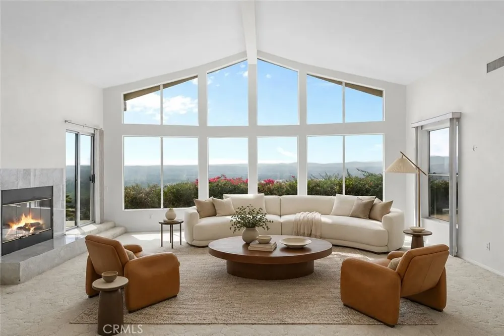7350 Live Oak Riverside, CA 92509