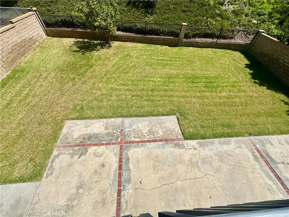27084 Pinario Mission Viejo, CA 92692