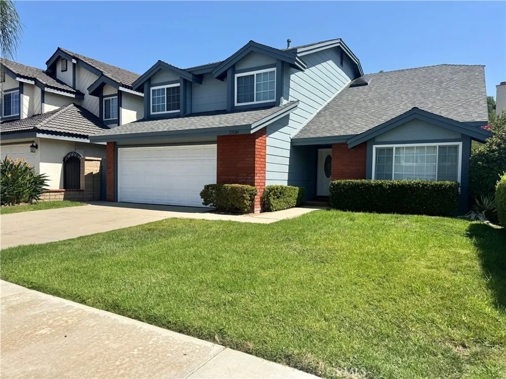27084 Pinario Mission Viejo, CA 92692