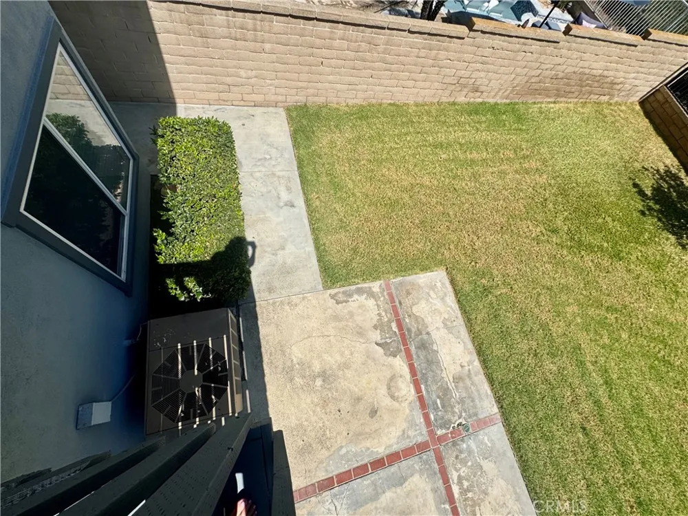 27084 Pinario Mission Viejo, CA 92692