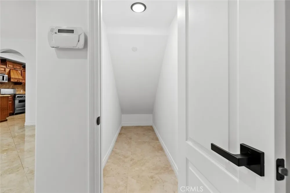 333 Milford Street #105 Glendale, CA 91203