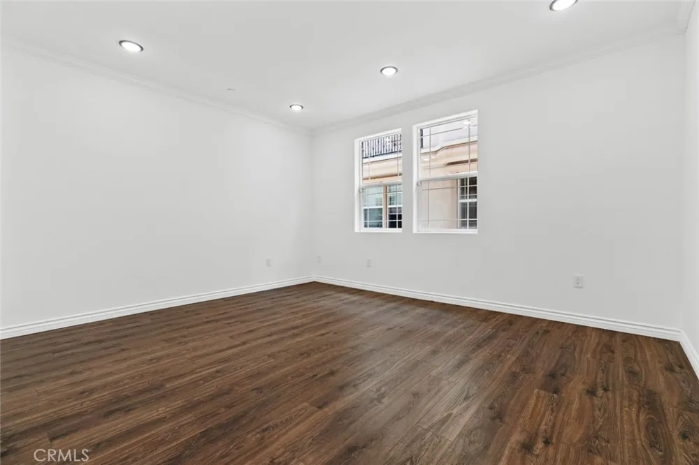 333 Milford Street #105 Glendale, CA 91203