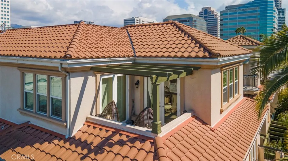 333 Milford Street #105 Glendale, CA 91203