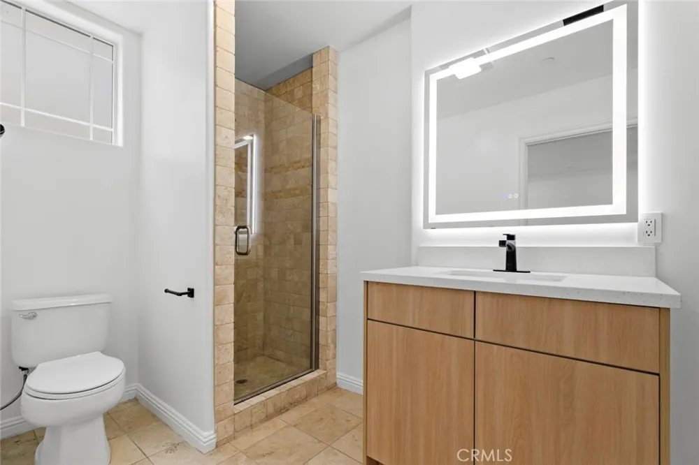 333 Milford Street #105 Glendale, CA 91203
