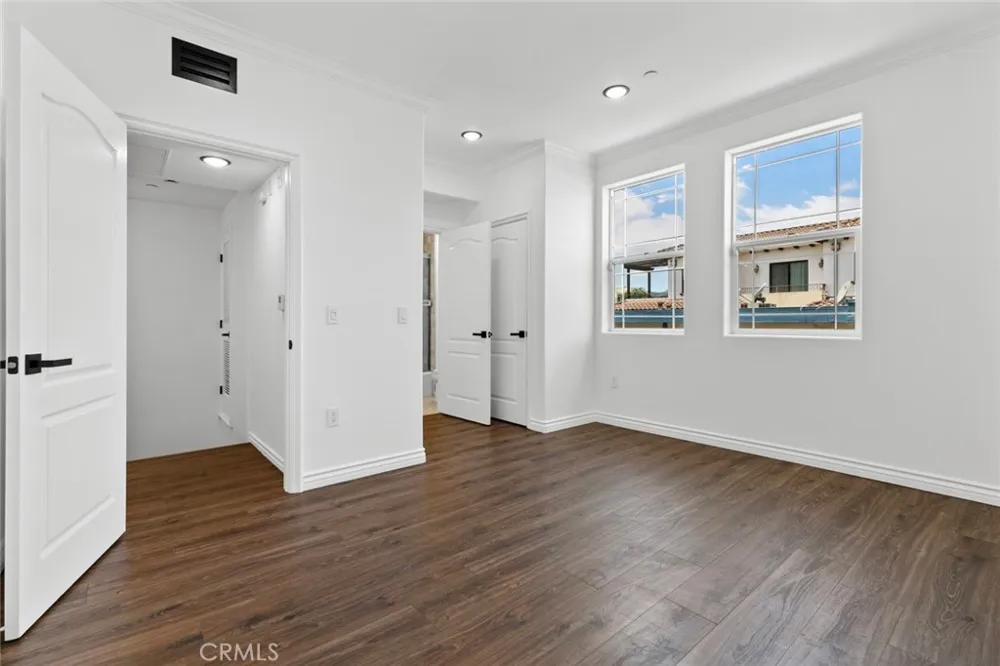 333 Milford Street #105 Glendale, CA 91203