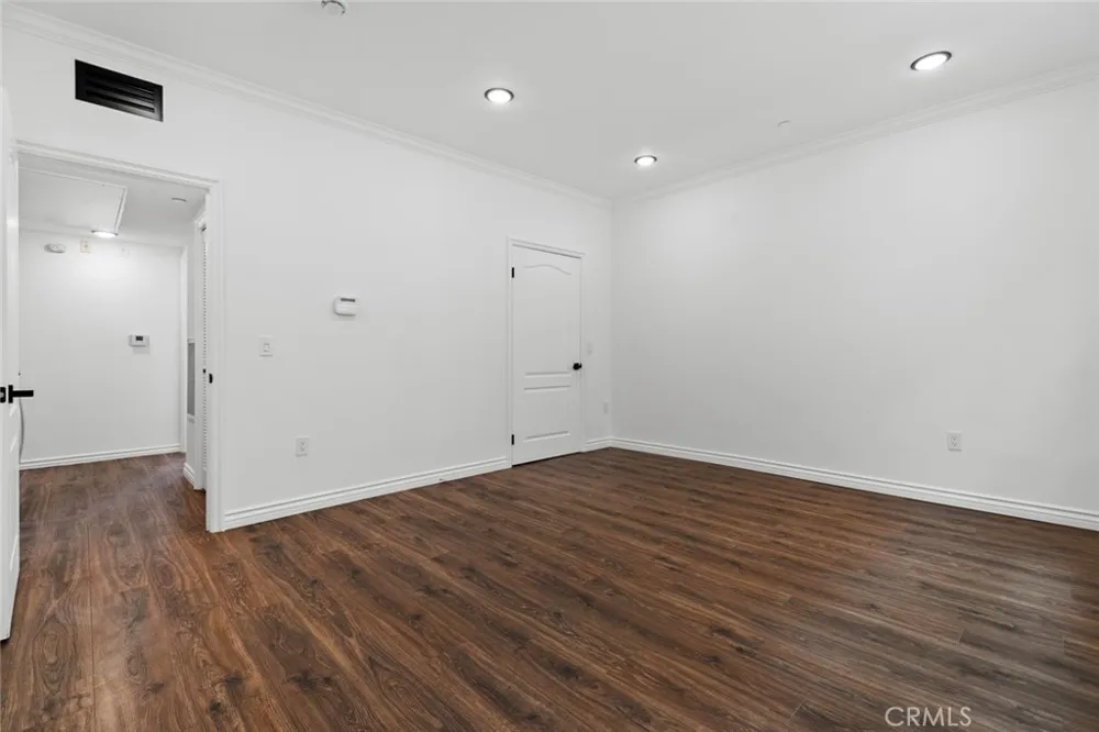 333 Milford Street #105 Glendale, CA 91203