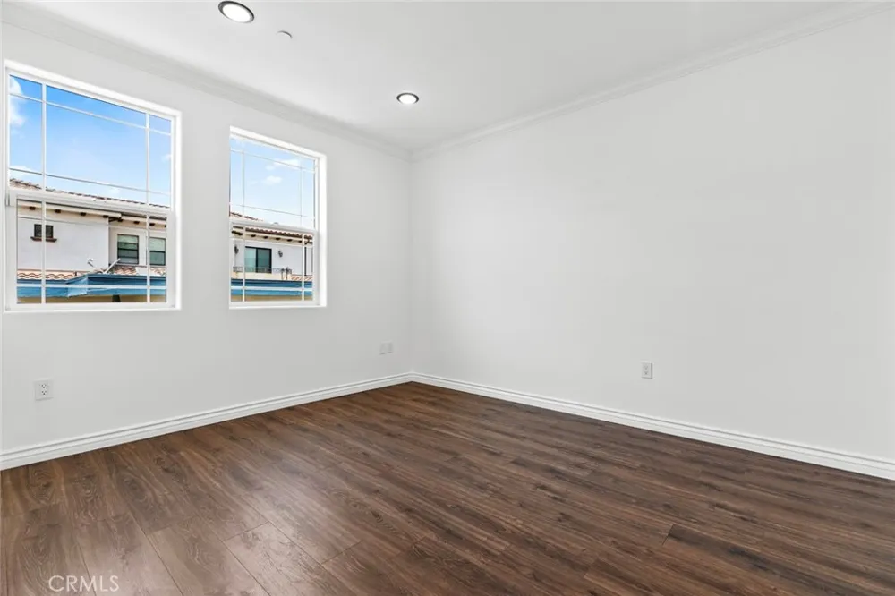 333 Milford Street #105 Glendale, CA 91203