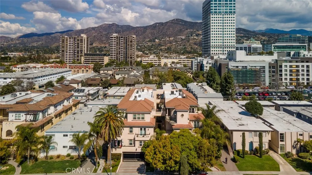 333 Milford Street #105 Glendale, CA 91203