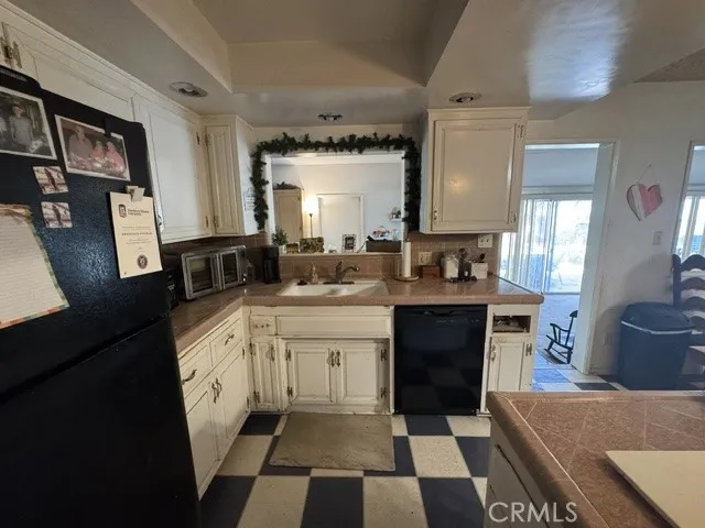 1517 S Main Street Corona, CA 92882