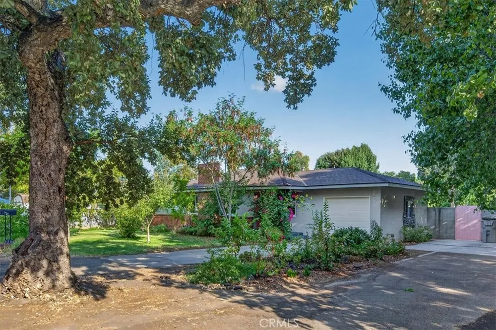 226 W Gettysburg Fresno, CA 93705