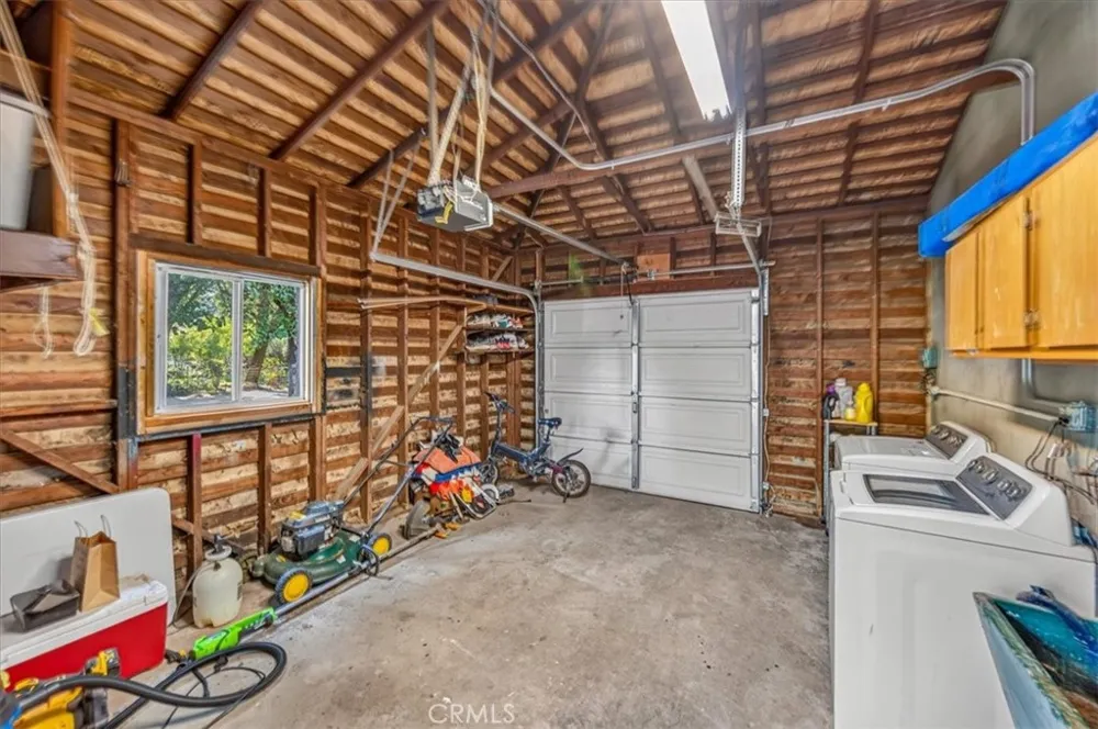 226 W Gettysburg Fresno, CA 93705