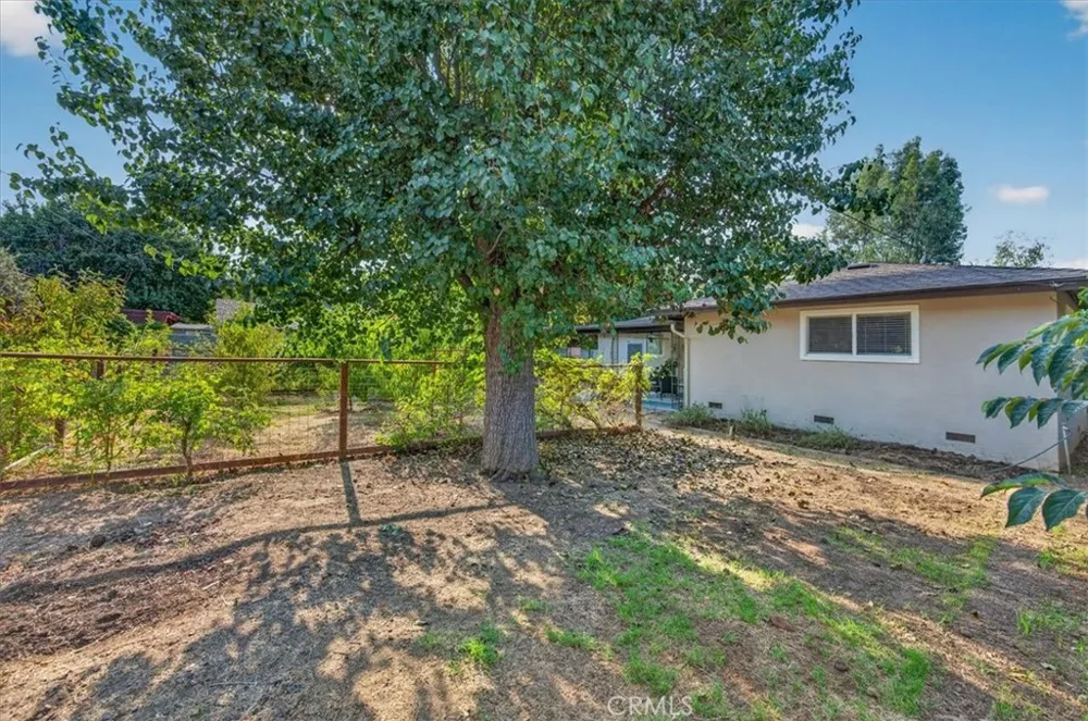 226 W Gettysburg Fresno, CA 93705