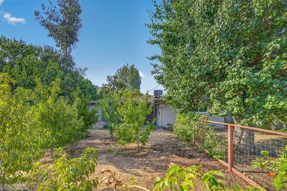 226 W Gettysburg Fresno, CA 93705